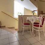 Boetoes Haus *
