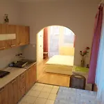 Boetoes Haus *