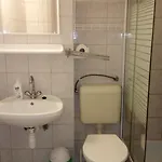 Boetoes Haus *