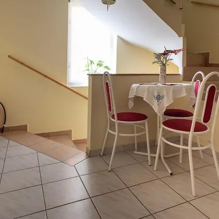 Boetoes Haus *